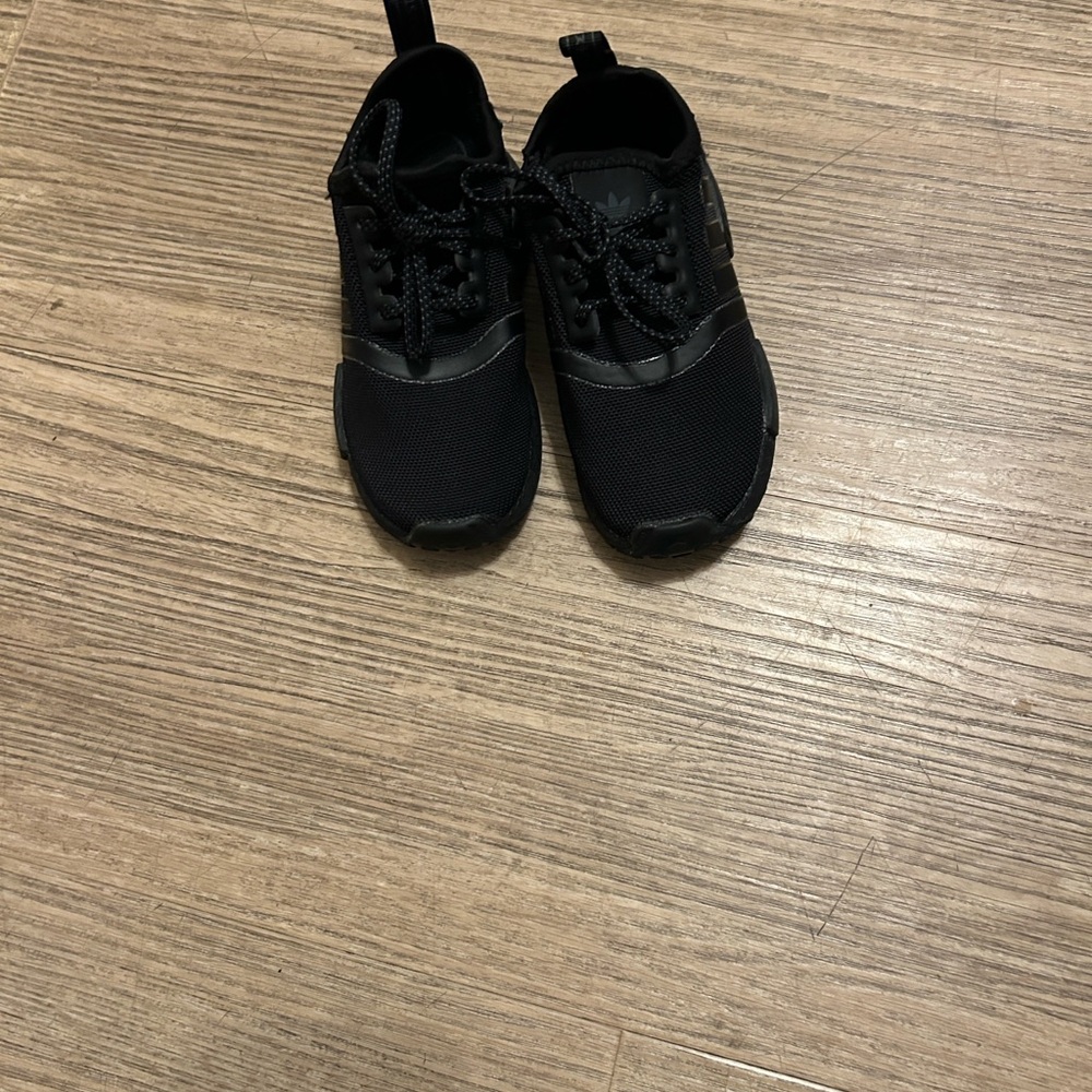 Adidas Black Casual Sneakers